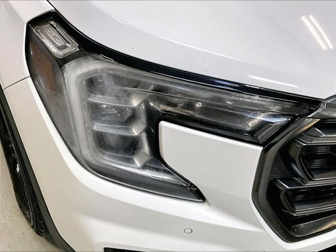 Used 2022 GMC Terrain AT4 w/ Infotainment Package II image 33