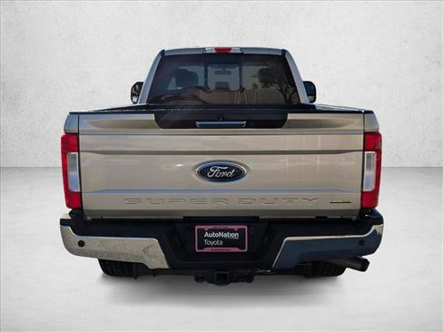 Used 2017 Ford F250 Lariat image 6
