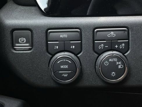 New 2026 Chevrolet Silverado 1500 LT image 15