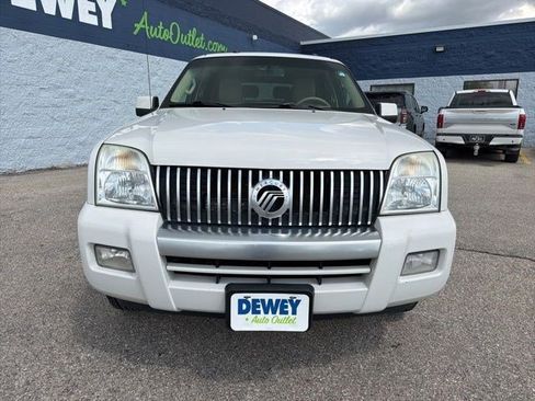 Used 2010 Mercury Mountaineer AWD image 8