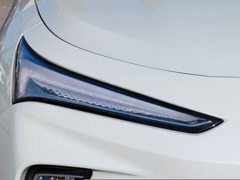 Certified 2024 Buick Envista Avenir image 10