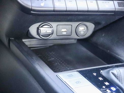 Certified 2023 Hyundai Elantra Limited w/ Cargo Package image 22