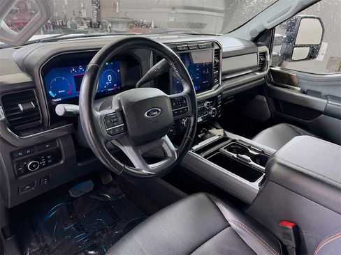 Used 2024 Ford F450 Lariat w/ Camper Package image 10