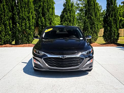 Used 2022 Chevrolet Malibu RS FWD image 3