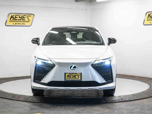Used 2024 Lexus RZ 300e Premium image 6