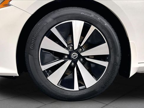 Used 2019 Nissan Altima 2.5 SV FWD image 10