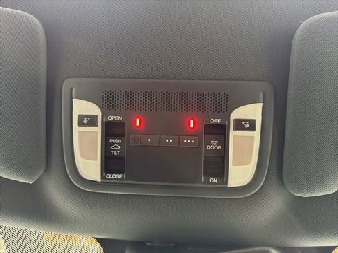 Certified 2020 Acura ILX w/ Premium & A-SPEC Package image 28