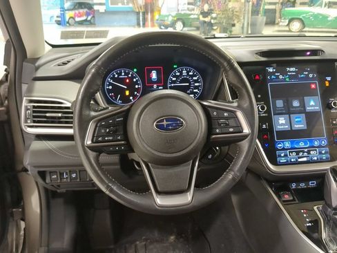 Used 2023 Subaru Outback Limited XT AWD/4WD image 2