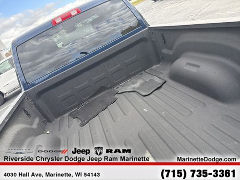 Used 2024 RAM 2500 Big Horn w/ Bed Utility Group image 9