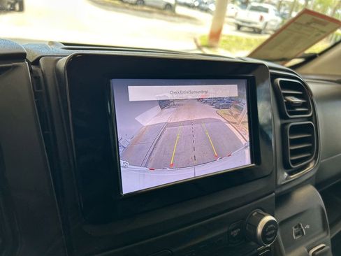 Used 2023 RAM ProMaster 2500 w/ Convenience Group image 9