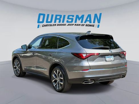 Used 2023 Acura MDX SH-AWD w/ Technology Package image 4