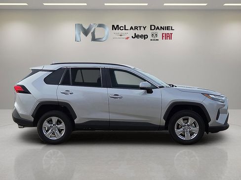 Used 2024 Toyota RAV4 XLE image 6