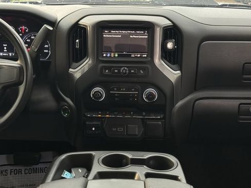 Used 2024 Chevrolet Silverado 1500 Custom Trail Boss w/ Turbomax Blackout Package AWD/4WD image 22