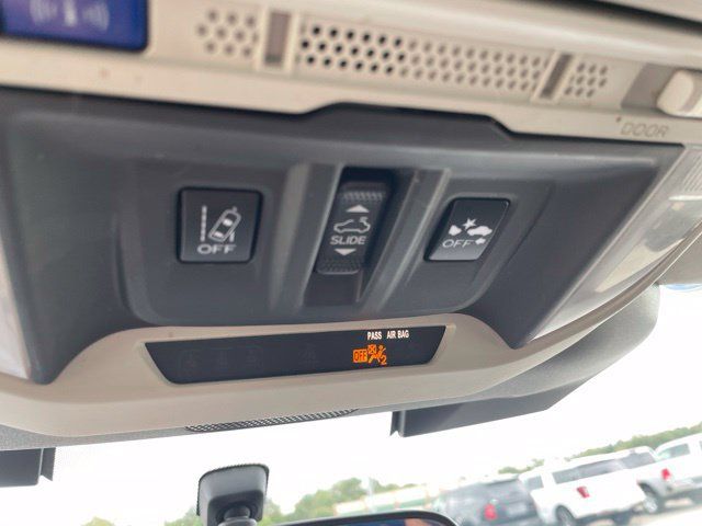 Used 2023 Subaru Forester Limited AWD/4WD image 41