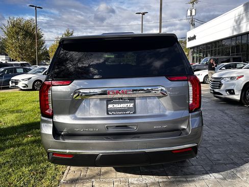 Used 2022 GMC Yukon SLT image 6
