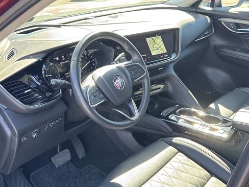 Used 2023 Buick Envision Avenir image 24