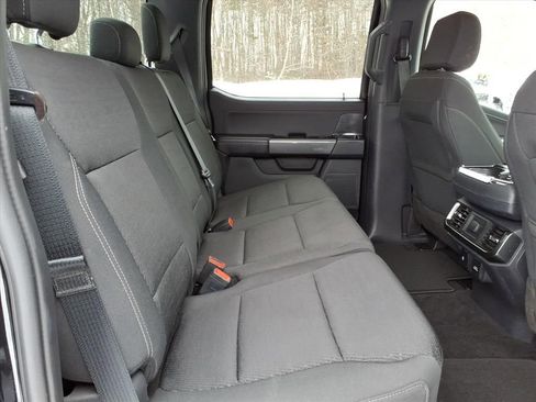 Certified 2022 Ford F150 XLT w/ Equipment Group 302A High image 11