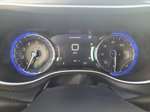 New 2026 Chrysler Pacifica Select FWD image 12