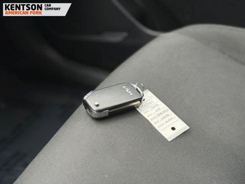 Used 2023 Kia Sportage LX AWD/4WD image 33