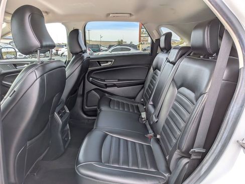 Used 2022 Ford Edge SEL image 27