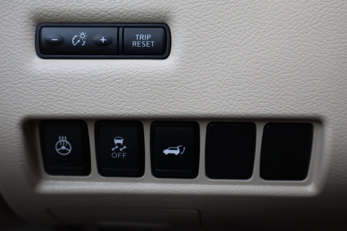 Used 2016 Nissan Murano Platinum w/ Platinum Technology Package FWD image 29