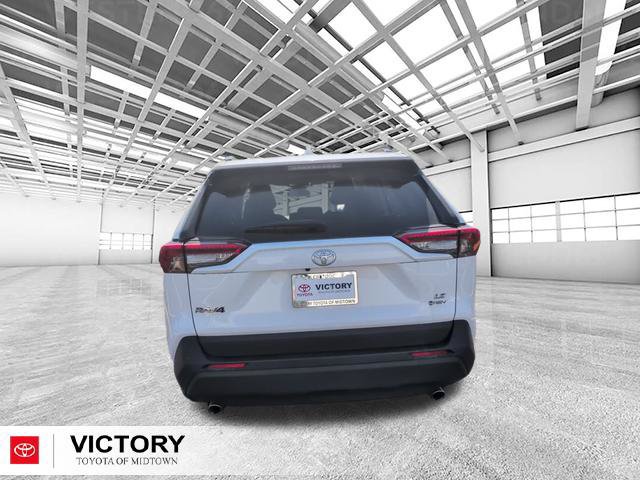 Certified 2025 Toyota RAV4 LE AWD/4WD image 4