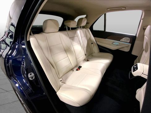 Used 2022 Mercedes-Benz GLE 350 4MATIC w/ Premium Package image 20