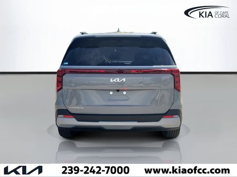 New 2026 Kia Carnival EX FWD image 4