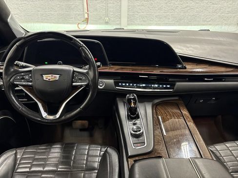 Used 2021 Cadillac Escalade Sport Platinum w/ Heavy-Duty Trailer Package AWD/4WD image 12