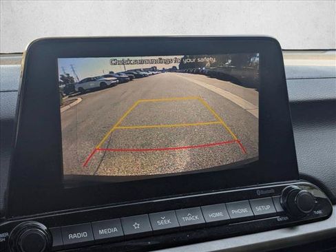 Used 2020 Kia Forte LXS FWD image 13