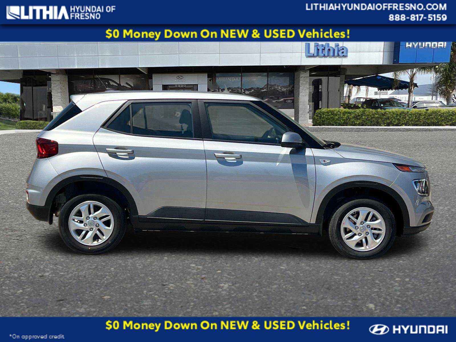New 2026 Hyundai Venue SE FWD image 8