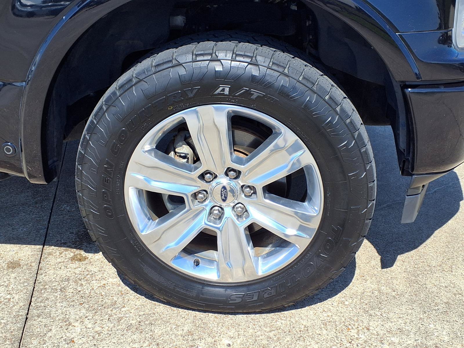 Used 2020 Ford F150 Platinum w/ Equipment Group 701A Luxury AWD/4WD image 10