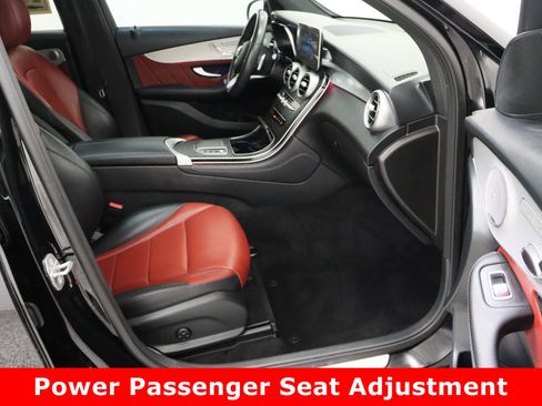 Used 2021 Mercedes-Benz GLC 300 image 40