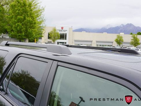 Used 2024 Toyota 4Runner SR5 Premium w/ Moonroof Package AWD/4WD image 5