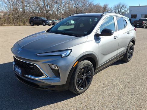 Certified 2024 Buick Encore GX Sport Touring w/ Black Roof Package image 4