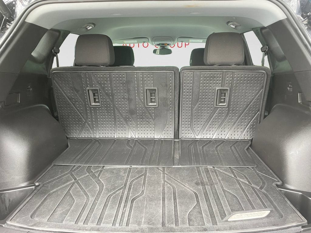 Certified 2022 Chevrolet Blazer LT AWD/4WD image 16