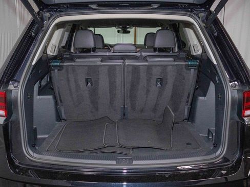 Used 2025 Volkswagen Atlas SE image 15