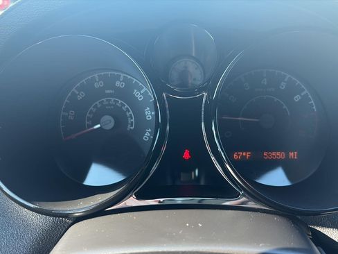 Used 2009 Saturn Sky RWD image 36