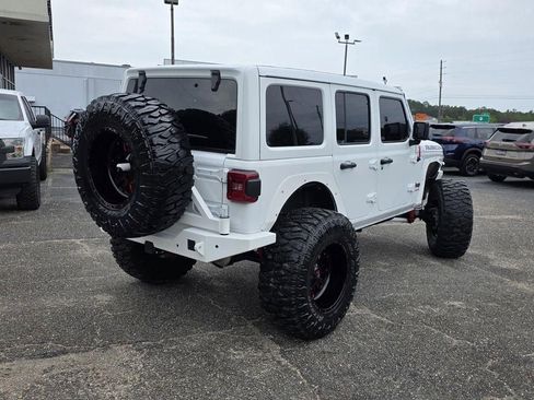 Used 2021 Jeep Wrangler Unlimited Rubicon AWD/4WD image 6