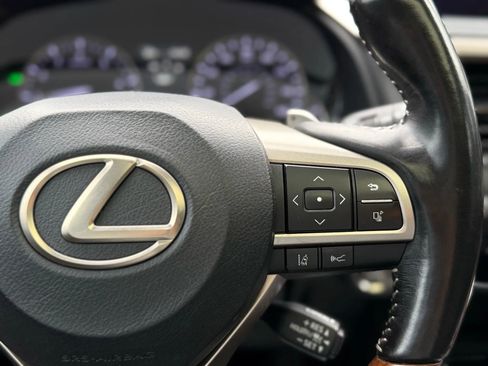 Used 2021 Lexus RX 350L FWD w/ Premium Package image 38