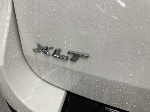 Used 2023 Ford Explorer XLT w/ Equipment Group 202A image 8