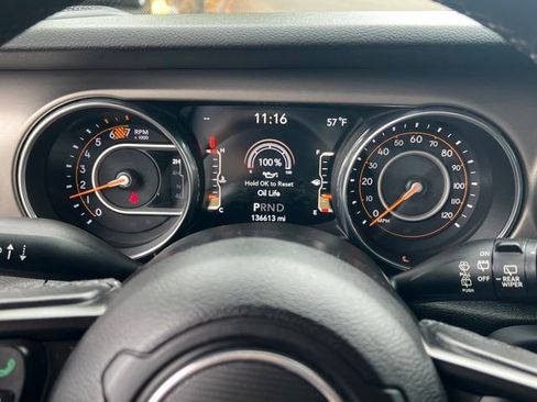 Used 2018 Jeep Wrangler Sport AWD/4WD image 20
