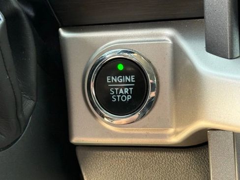 Used 2021 Ford F150 XLT w/ Equipment Group 302A High image 23