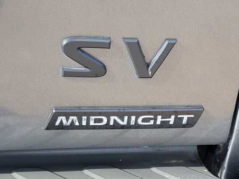 Certified 2020 Nissan Frontier SV w/ Midnight Edition Floor Mats RWD image 8