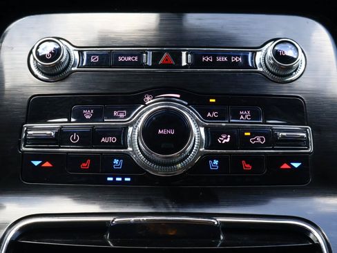 Used 2021 Lincoln Nautilus Reserve w/ Equipment Group 201A FWD image 25