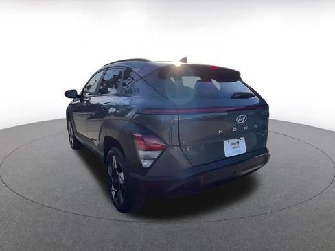 Used 2025 Hyundai Kona SEL image 10