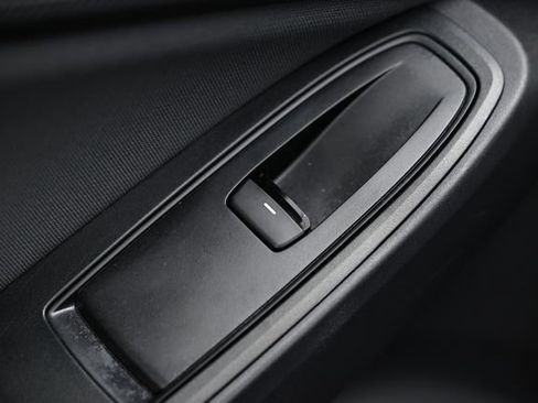 Used 2022 Subaru Crosstrek 2.0i Premium w/ Popular Package #4A image 22