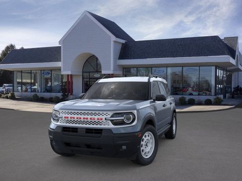 New 2025 Ford Bronco Sport Heritage w/ Convenience Package image 2