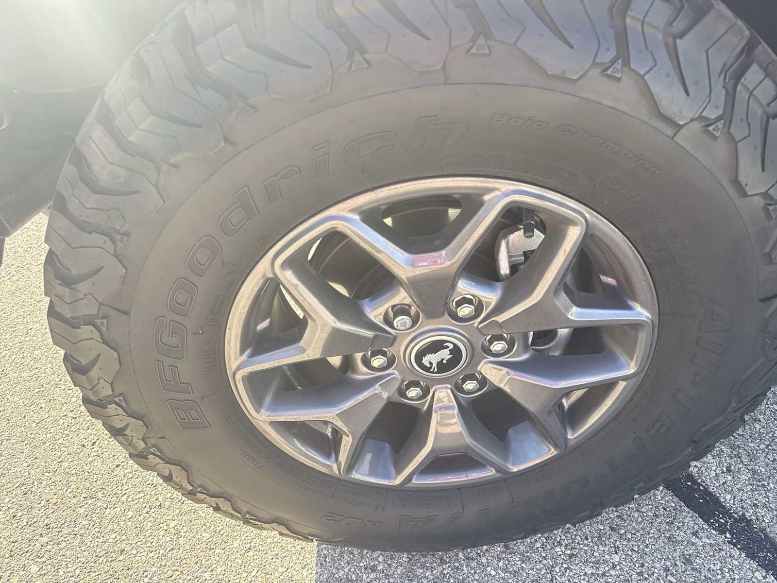 Used 2025 Ford Bronco Badlands AWD/4WD image 33