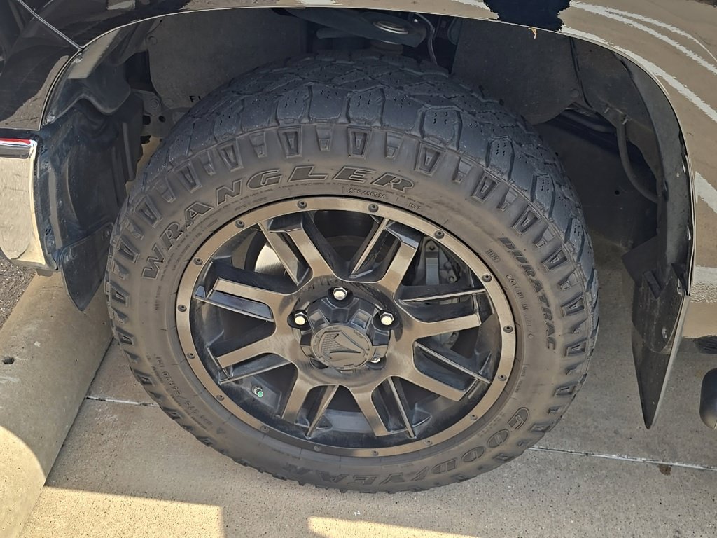 Used 2021 Toyota Tundra SR5 RWD image 7